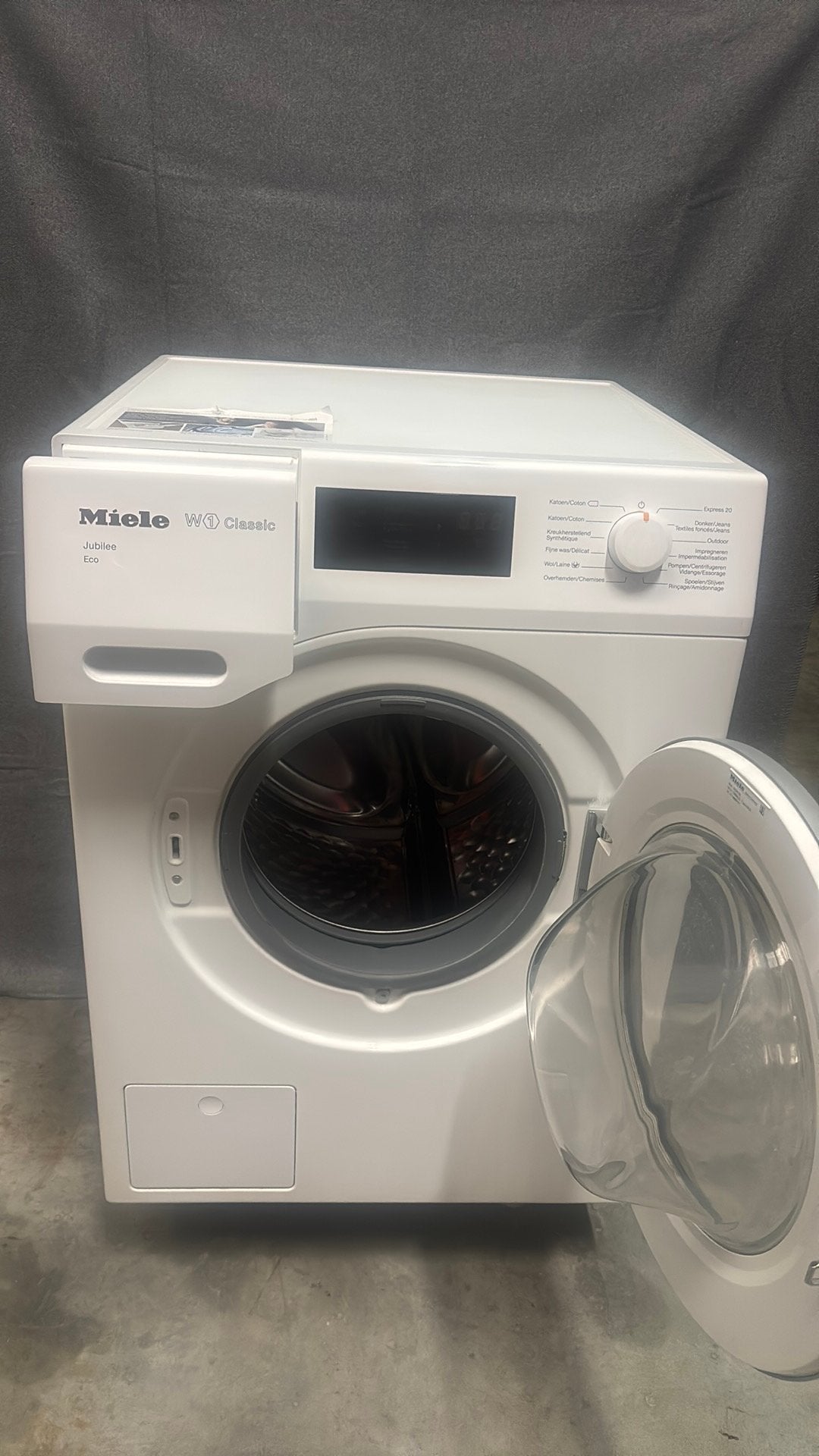 Machine à laver Miele W1 Jubilee Eco A+++WDB035, Electroménager, 6 à 8 kg, Classe énergétique A ou plus économe, 85 à 90 cm, Comme neuf