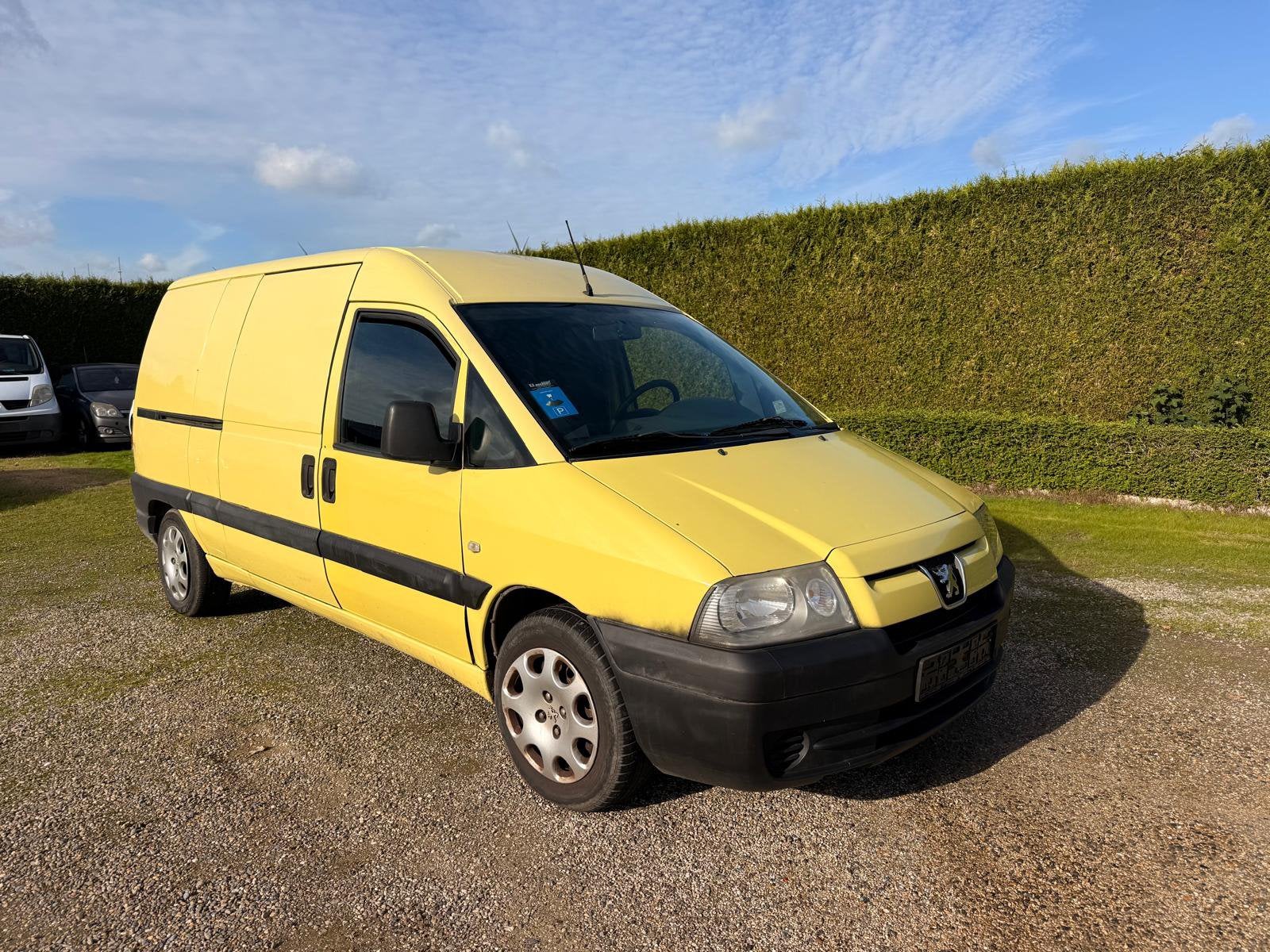 Peugeot Expert Lichte vracht 2.0d - start rijdt, Geel, Particulier, Expert Combi, Te koop