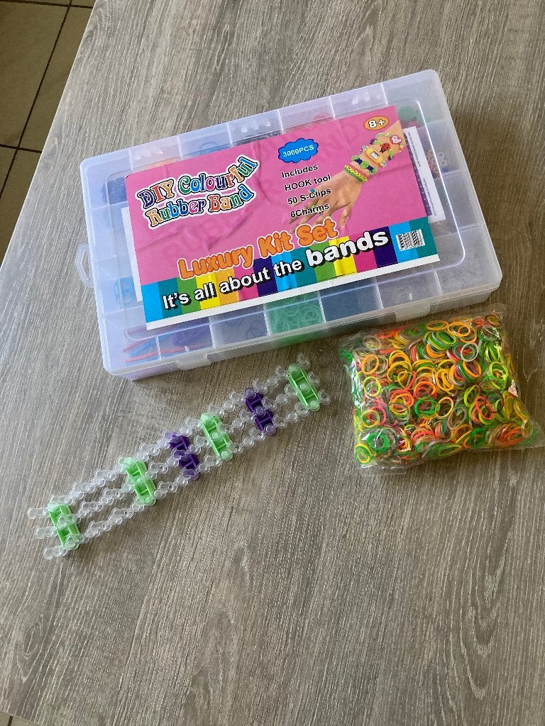 Loombands koffertje in prima staat, Ophalen, Gebruikt