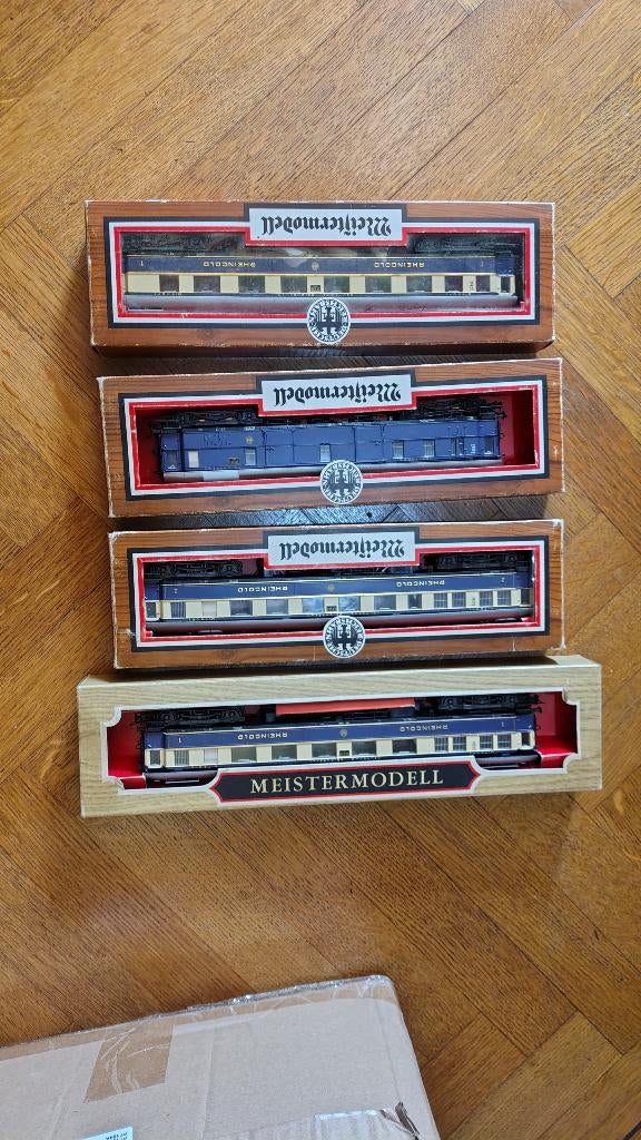 Train électrique - Wagons Liliput, Ophalen of Verzenden, Zo goed als nieuw, Liliput