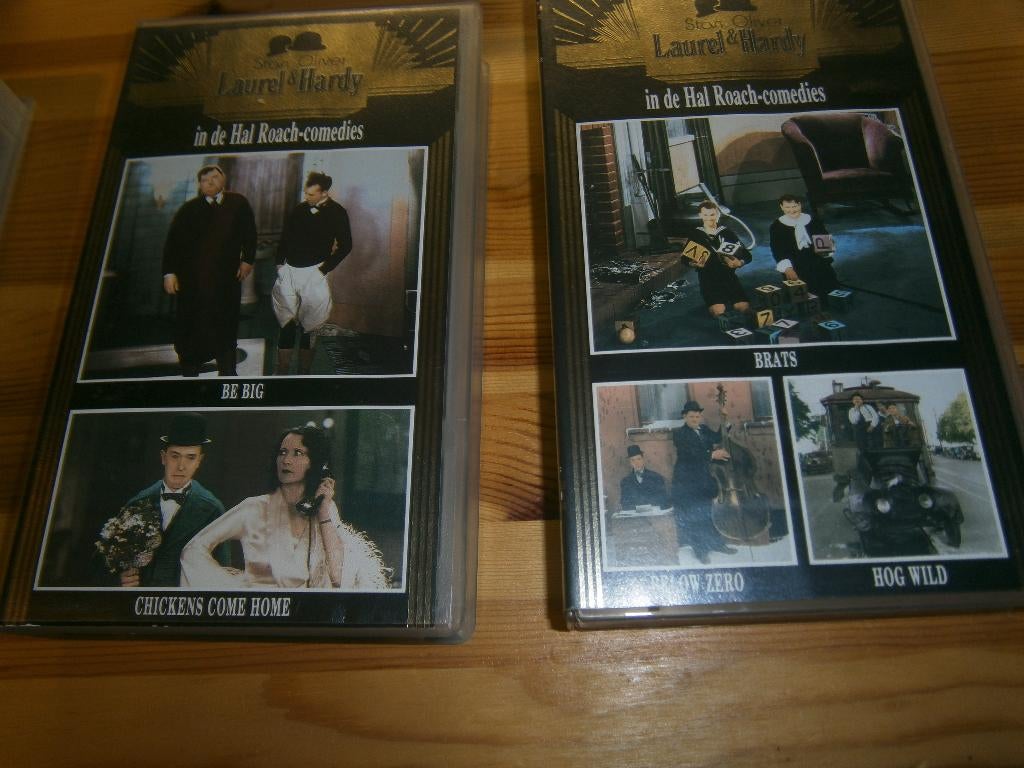 14 cassettes vidéo originales Laurel & Hardy, CD & DVD, VHS | Film, Enlèvement, Comme neuf, Comédie