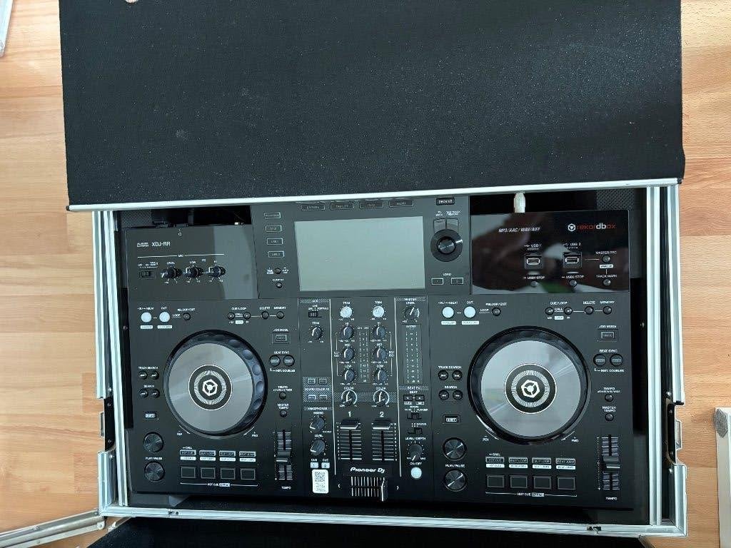 Pioneer xdj-rr + odyusa flightcase, Ophalen, Nieuw, Draaitafel, Pioneer