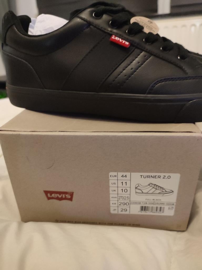 Levi's TURNER 2.0 Sneakers Full Black 44 Eu, Kleding | Heren, Schoenen, Ophalen of Verzenden, Zwart
