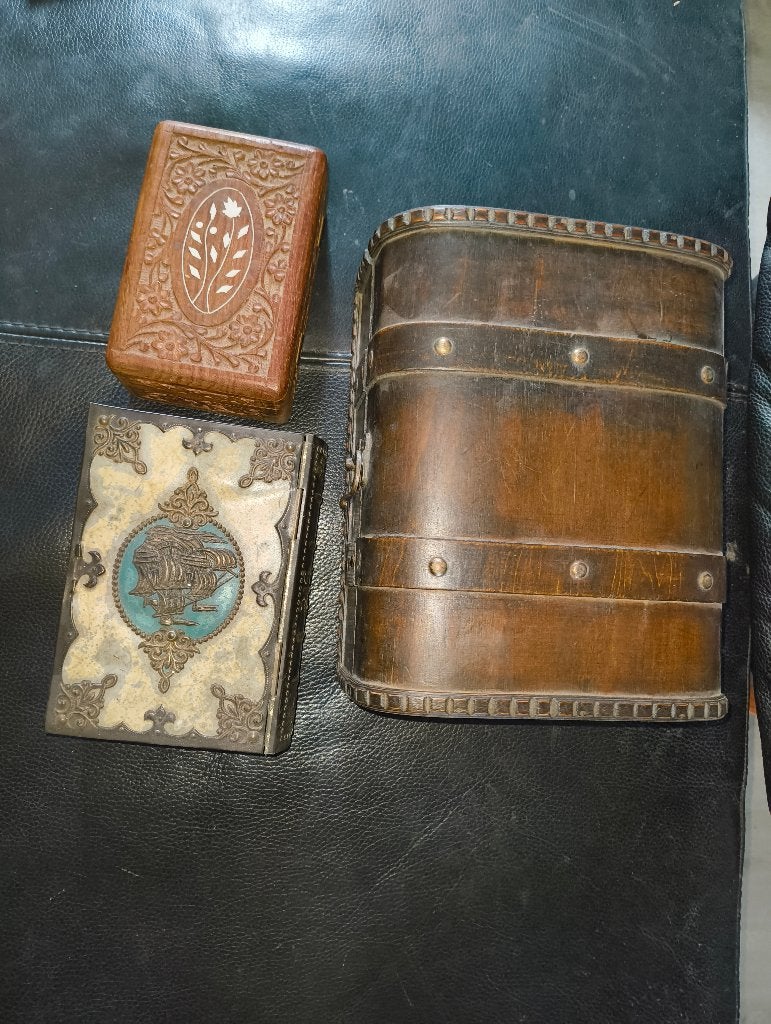 Ensemble unique de 3 boîtes vintage, Enlèvement