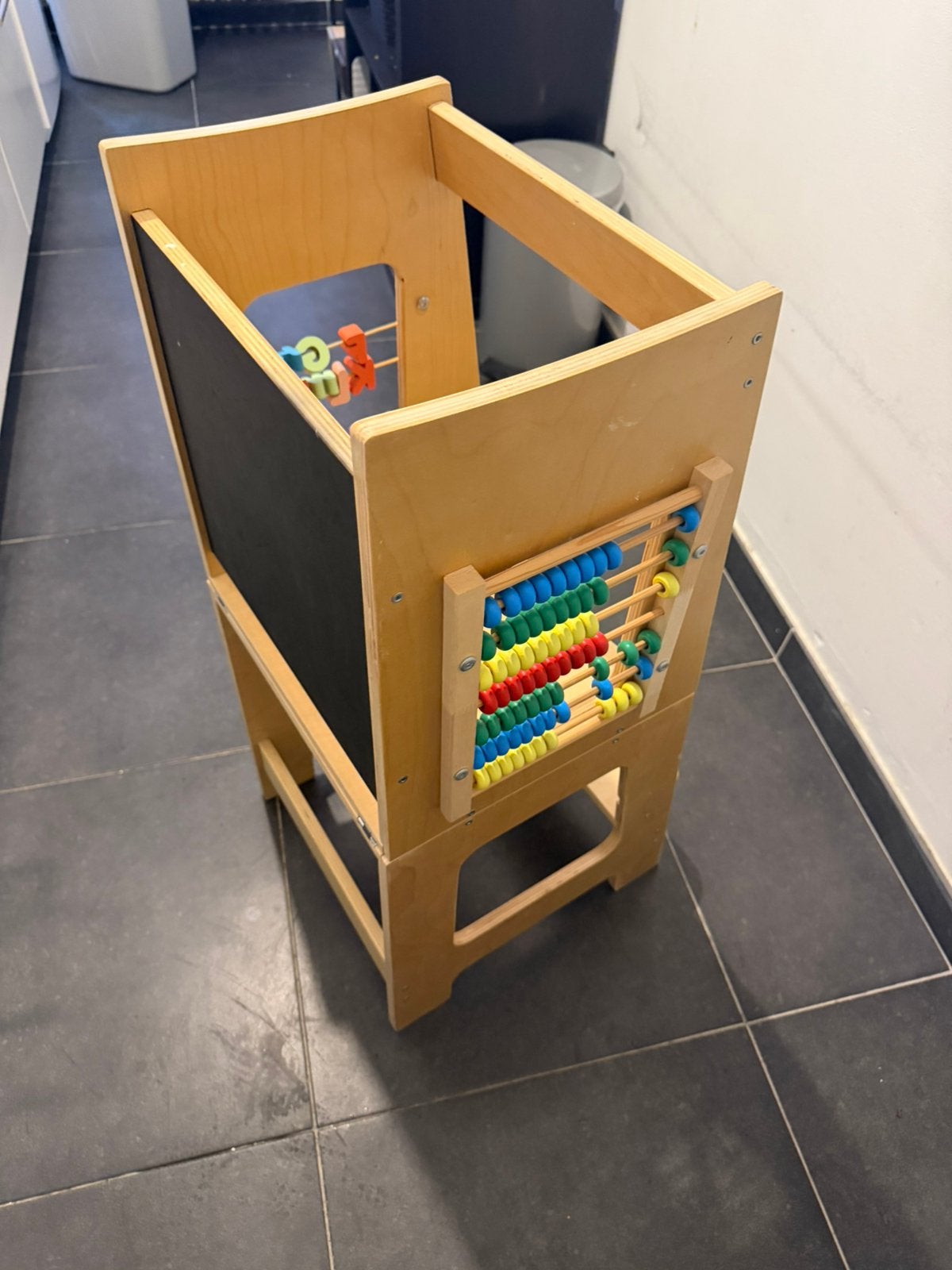 Houten leertoren / learning tower, Enlèvement, Comme neuf