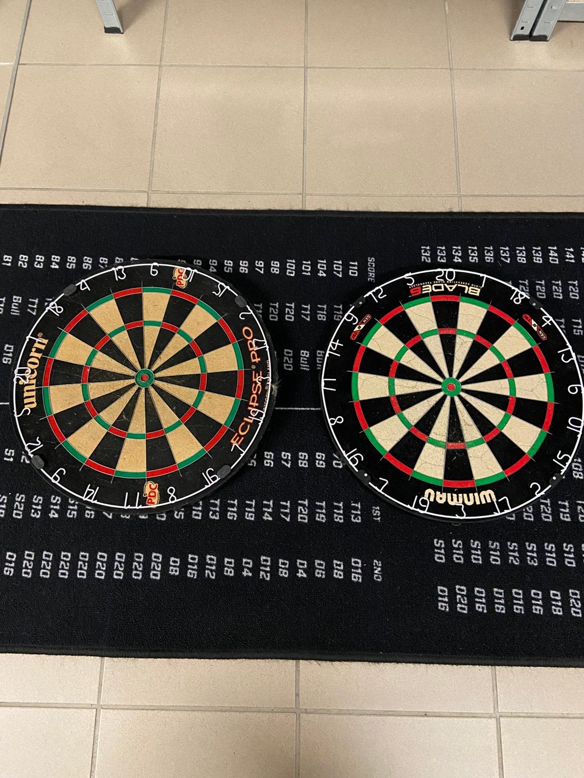 Dartsborden, Ophalen, Zo goed als nieuw