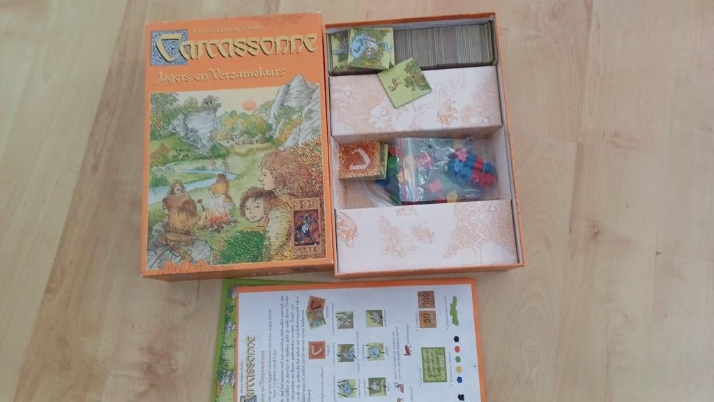 bordspel van 999 games Carcassonne Jagers & Verzamelaars, Hobby en Vrije tijd, Gezelschapsspellen | Bordspellen, Vijf spelers of meer
