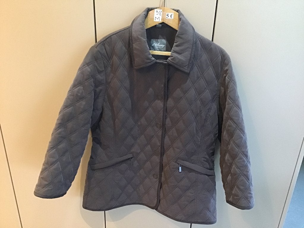 dames jasje maat 38 of medium voor 5 euro, Ophalen of Verzenden, Zo goed als nieuw, Maat 38/40 (M), Jasje