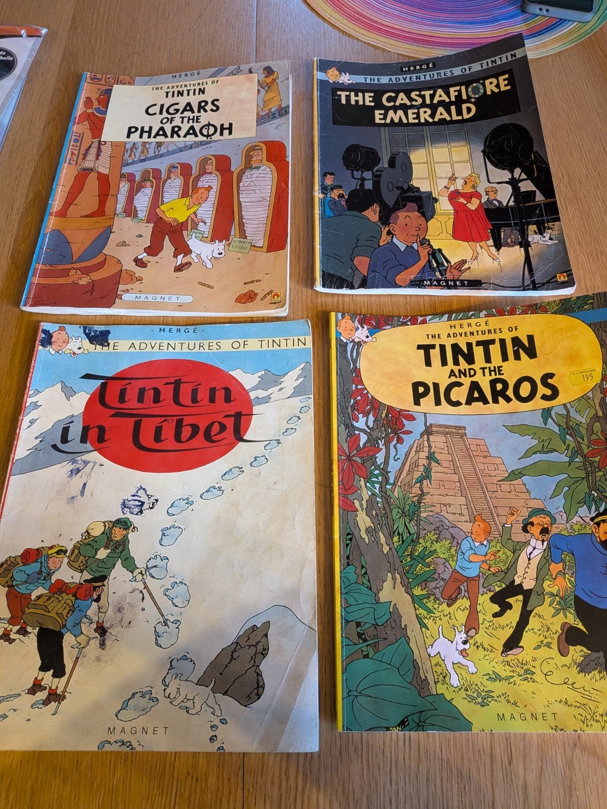 Lot de 4 Tintin en anglais. Édition Magnet. Kent Century Lib, Enlèvement