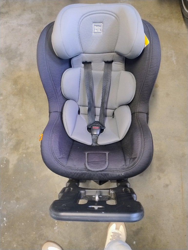 Autostoel, Kinderen en Baby's, Autogordel of Isofix, Gebruikt, 9 t/m 18 kg, Slaapstand