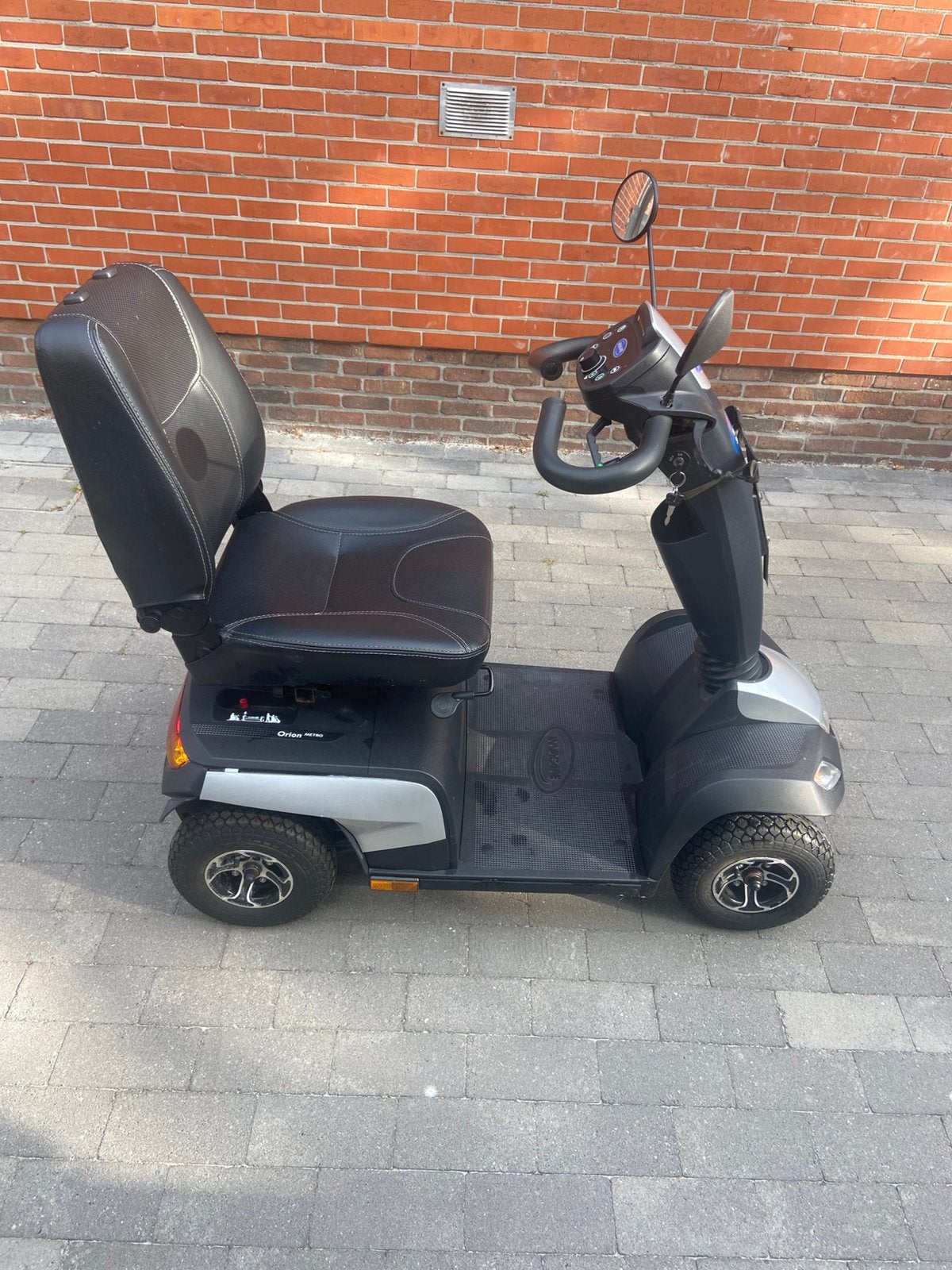Invacare Orion metro, Ophalen, 10 km/u of minder, Gebruikt, Invacare