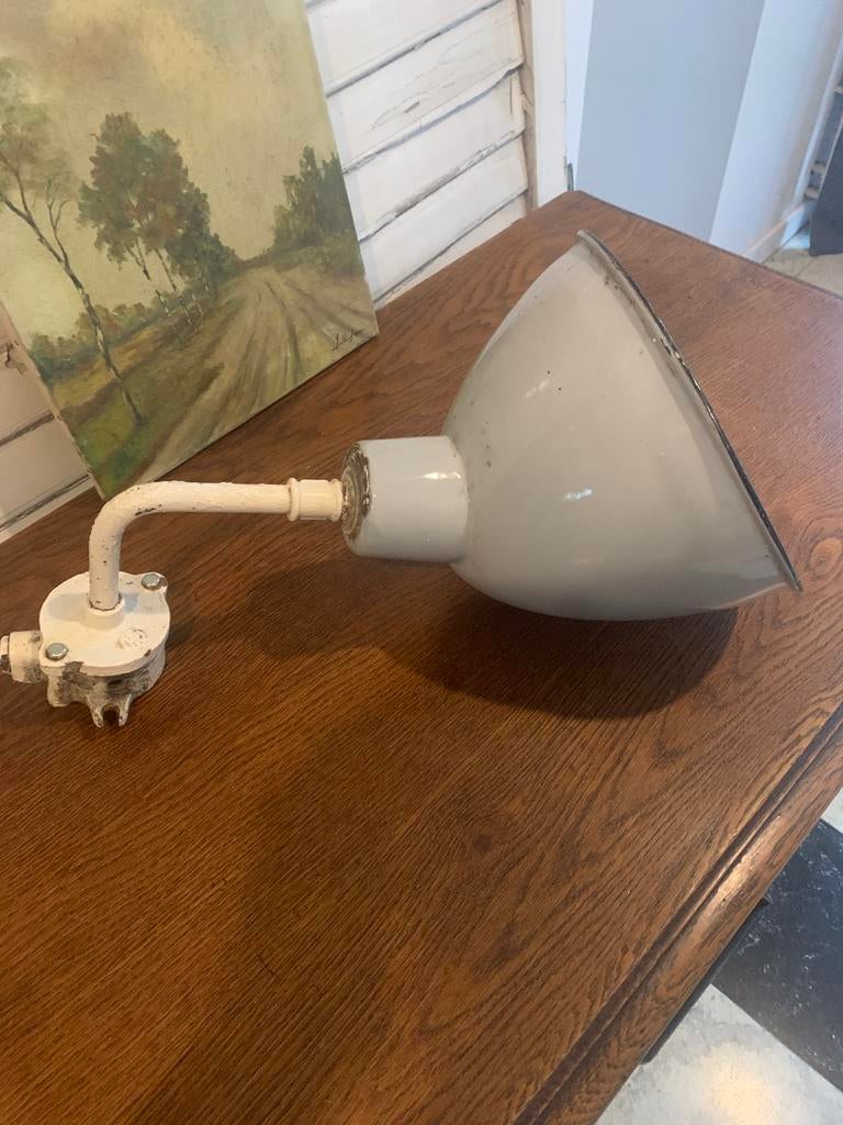 Emaille lamp, Enlèvement, Utilisé