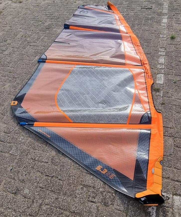 Neil Pryde Atlas, Combat, Speedster, Watersport en Boten
