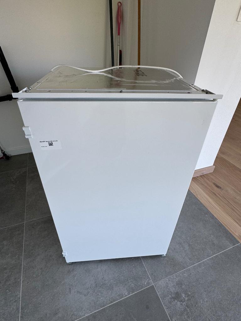 AEG OSK5O88ES built‑in fridge – never used, Elektronische apparatuur, Koelkasten en IJskasten, Nieuw, Zonder vriesvak, Ophalen