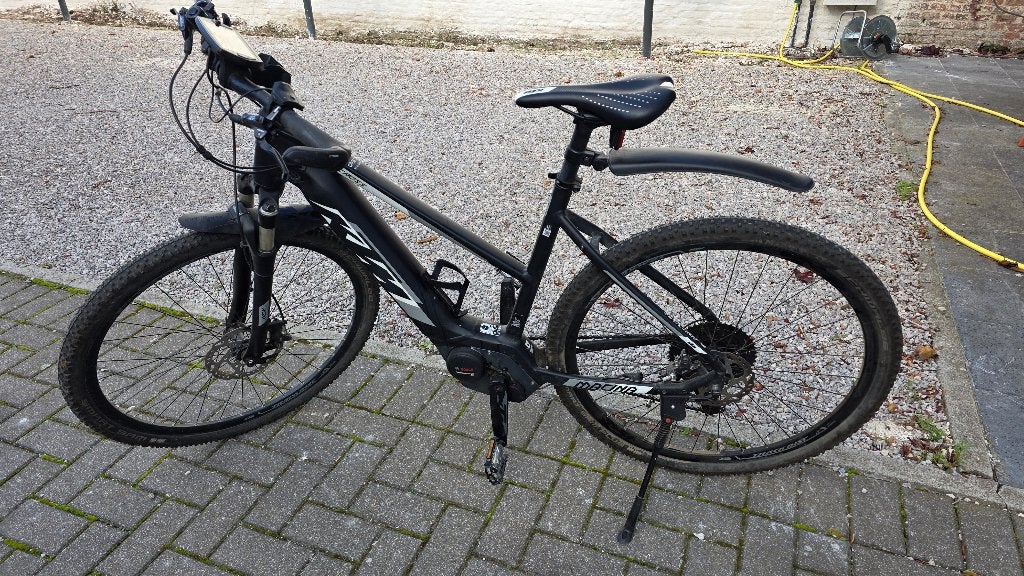 Vélo électrique sportif KTM Macina Cross pour femmes, Vélos & Vélomoteurs, Autres marques, Moins de 47 cm, 50 km par batterie ou plus