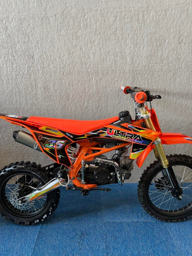 Nieuwe Ultra 125CC pitbike,schakel/crossmotor,4-takt, Enlèvement