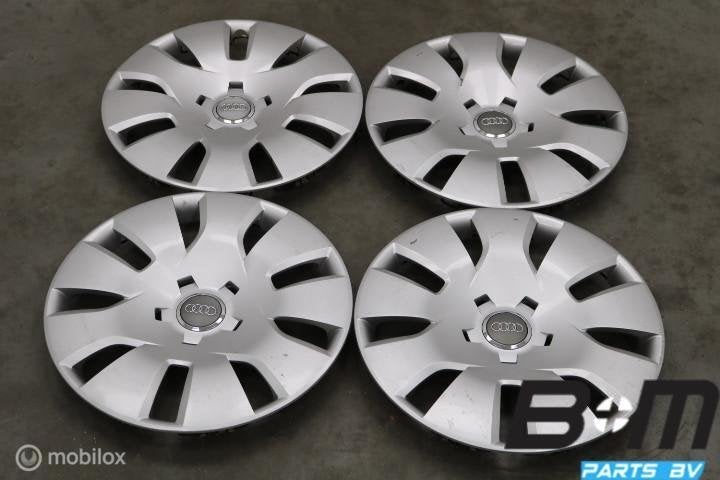 Originele 16 inch wieldoppen Audi A4 8K 8K0601147, Auto-onderdelen, Gebruikt, Band(en)