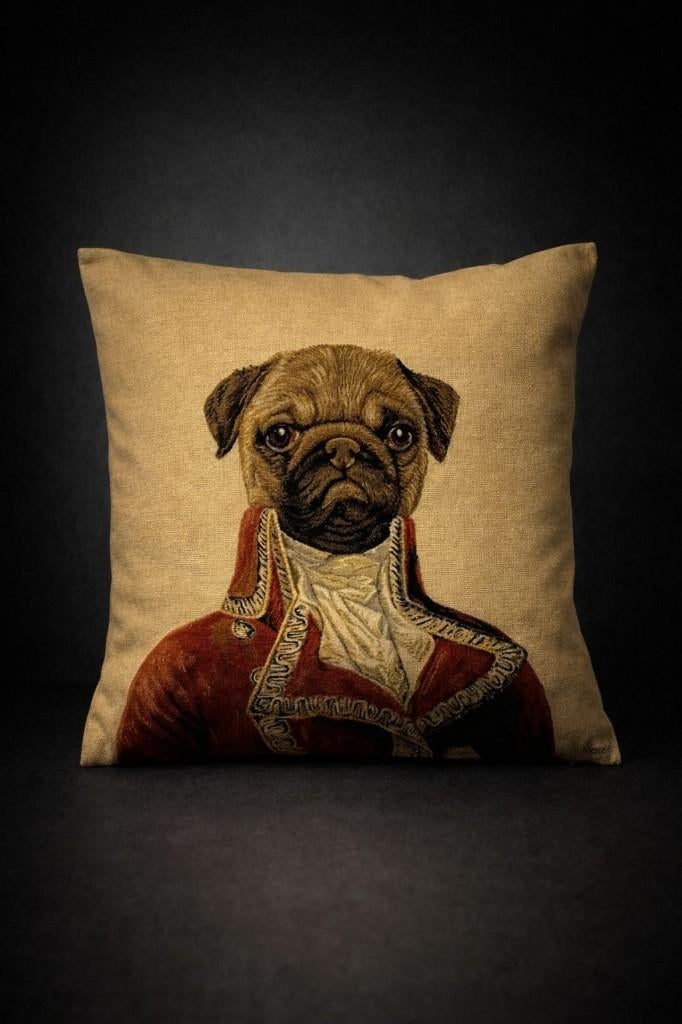 Housse de coussin Mr Montague PUG par Thierry Poncelet., Enlèvement ou Envoi, Neuf, Carré