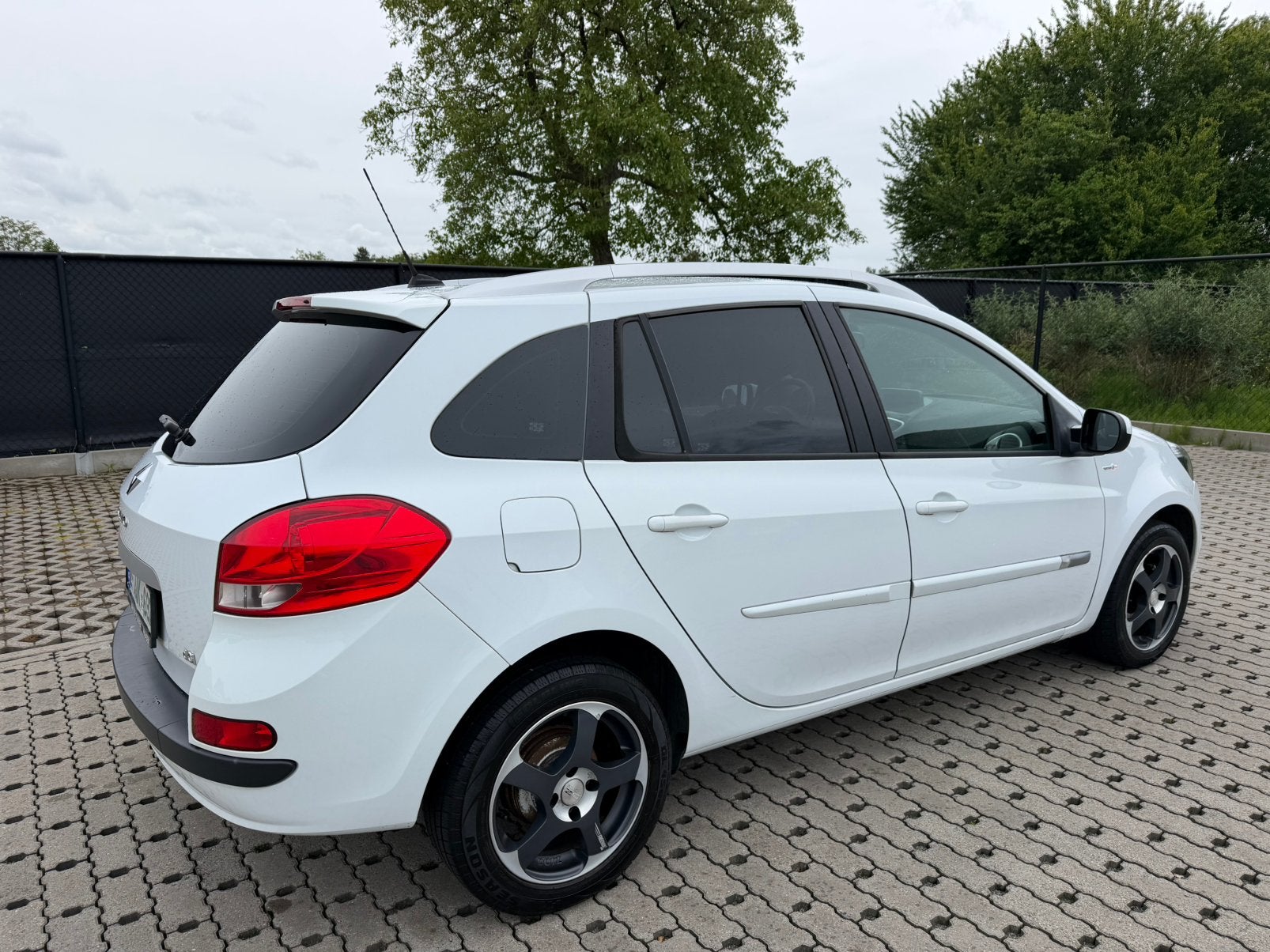 Renault Clio 1.5 dci jaar 2012 mooi auto, Euro 5, Bedrijf, 5 deurs, Te koop