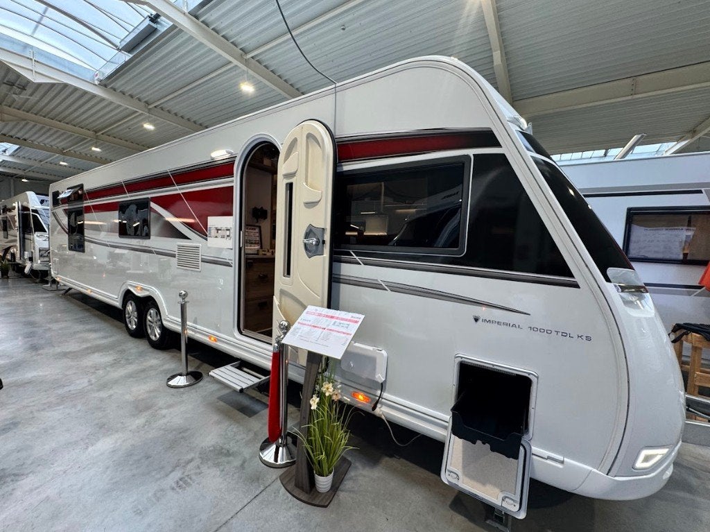 Kabe Imperial 1000 TDL, Vast bed, Rondzit, Bedrijf, Kabe