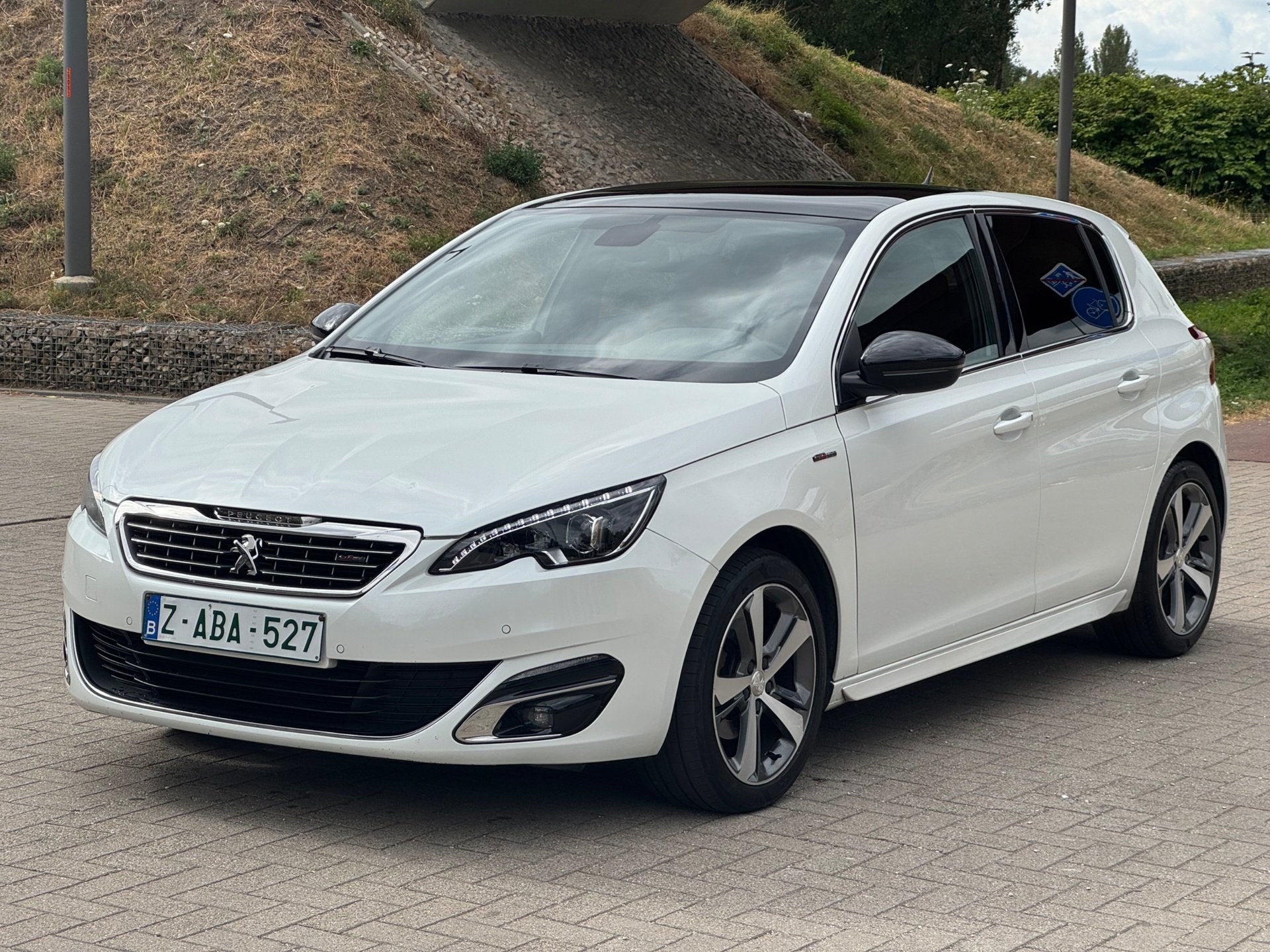 Peugeot 308 GT-LINE | Automaat | Benzine | Euro 6b, Auto's, Automaat, https://public.car-pass.be/vhr/49dab23b-48ec-47a7-adbf-811c7ab9e57c