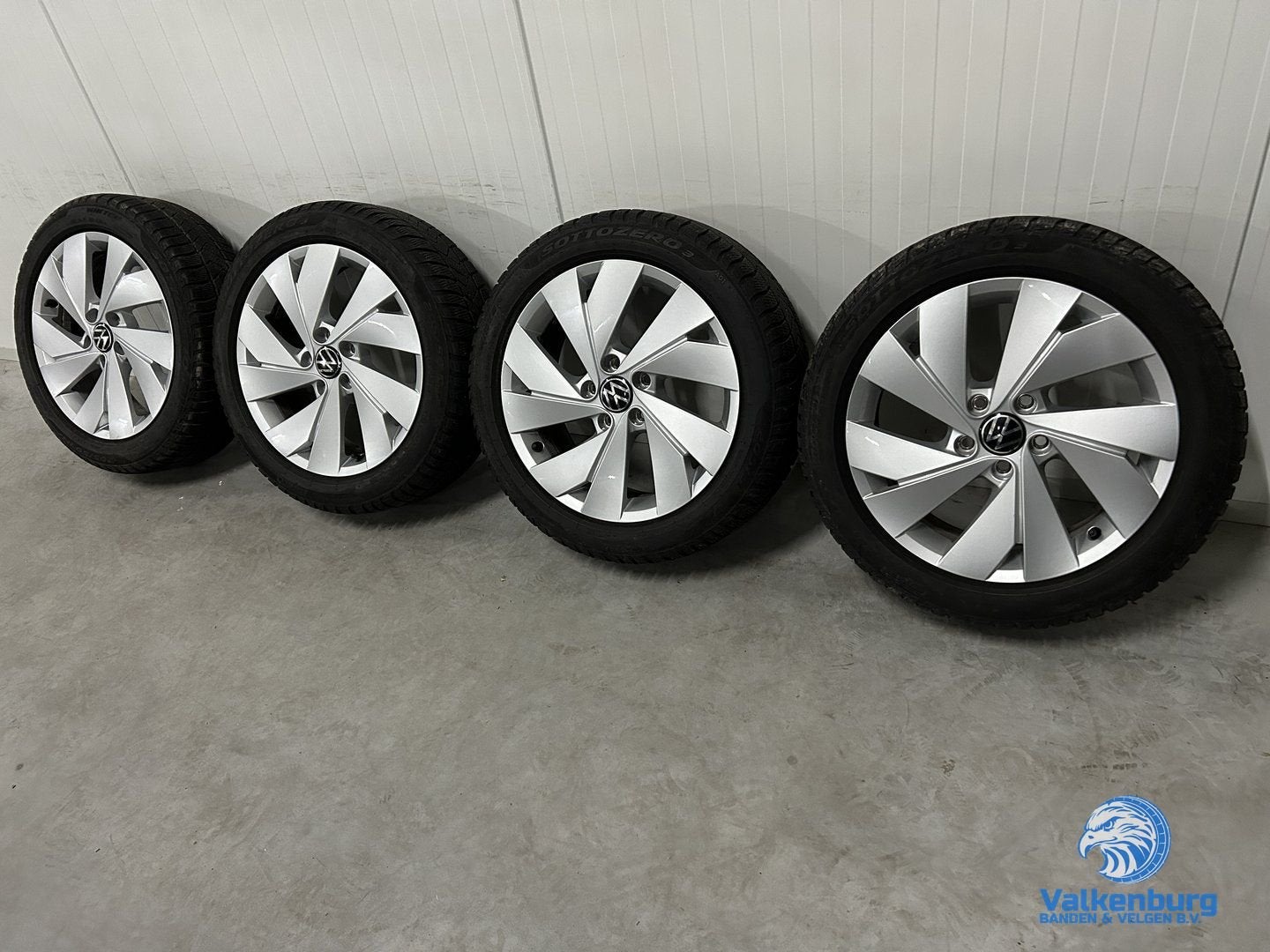 6,5mm! Originele VW Golf 8 5H Belmont 17 inch velgen 5x112 w, Auto-onderdelen, Gebruikt, -, -, Banden en Velgen