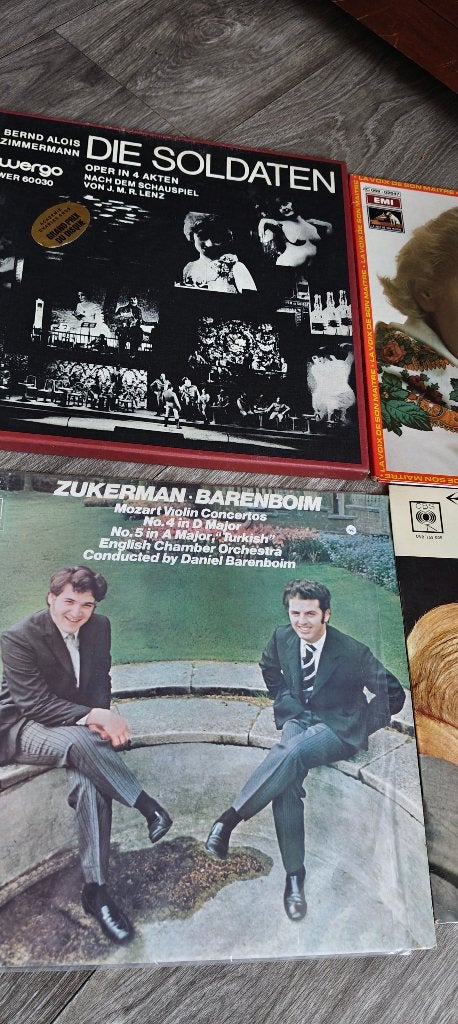 8 vinyles A vendre ou échanger avec cassette classiques, Coffret, Enlèvement, Coffret, Mozart