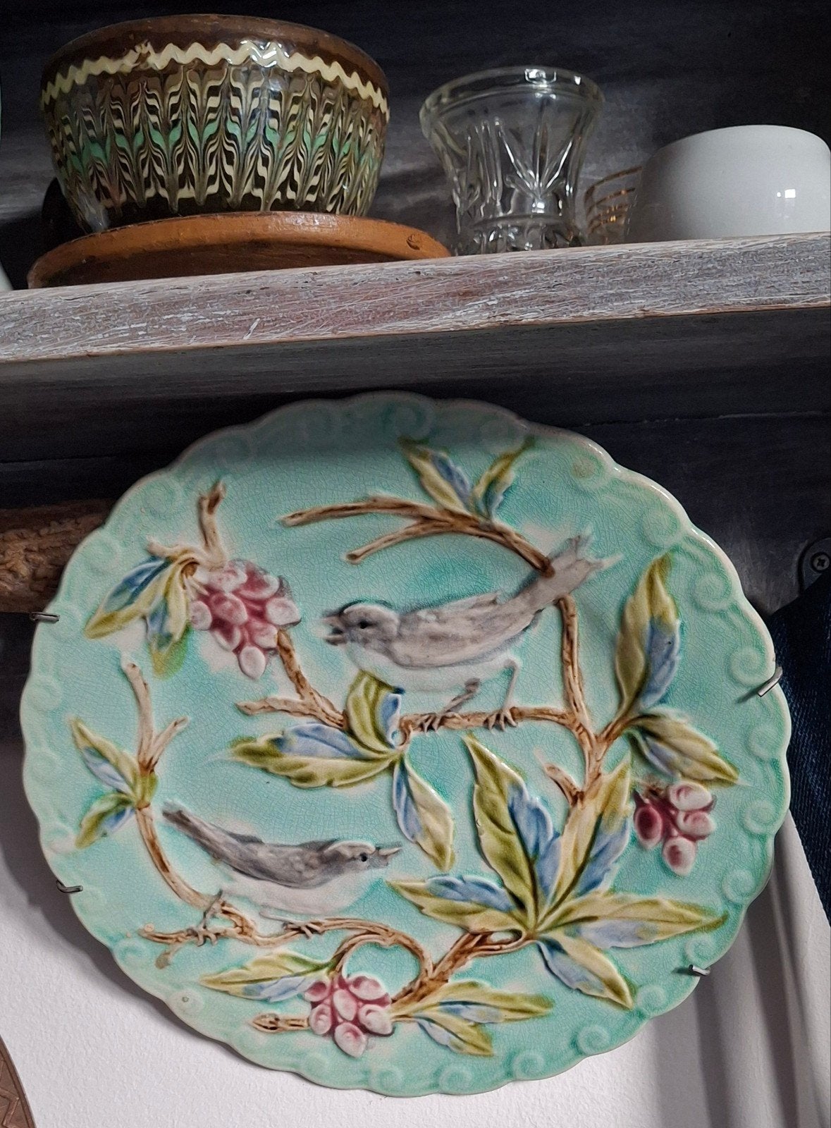 Très ancienne assiette  / plateau en céramique, Enlèvement ou Envoi