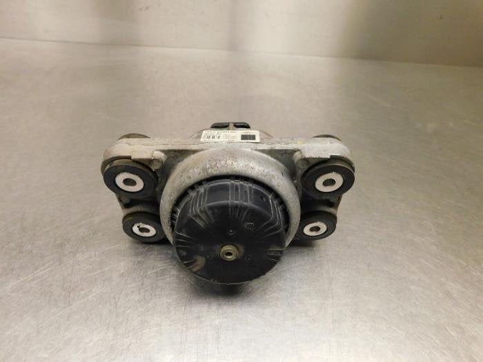 Support moteur d'un Landrover Range Rover Sport, Land Rover, -, 3 mois de garantie, Utilisé