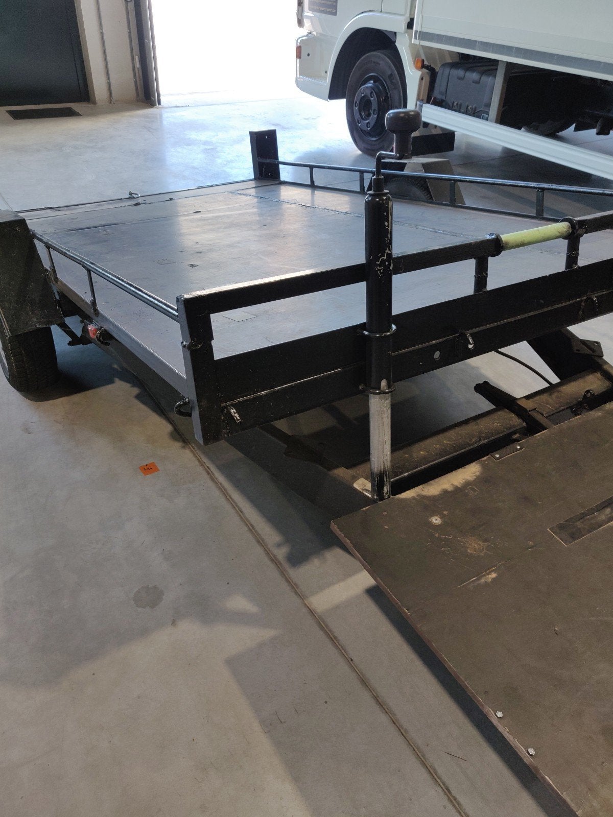 Aanhangwagen/remork, Ophalen, Gebruikt