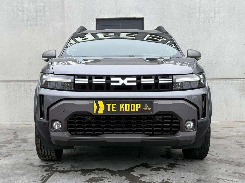 Dacia Duster 1.6 Hybride*360Camera*Carplay*Trekhaak*ACC*LE, Auto's, Automaat, Gebruikt, Zwart, 4 cilinders