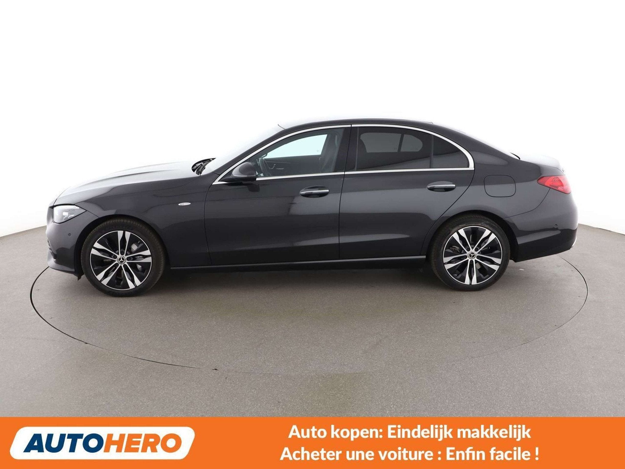 Mercedes-Benz C-Klasse 300 C300e 4Matic Avantgarde, Autos, Mercedes-Benz, Cuir, Argent ou Gris, 15 g/km, 2080 kg
