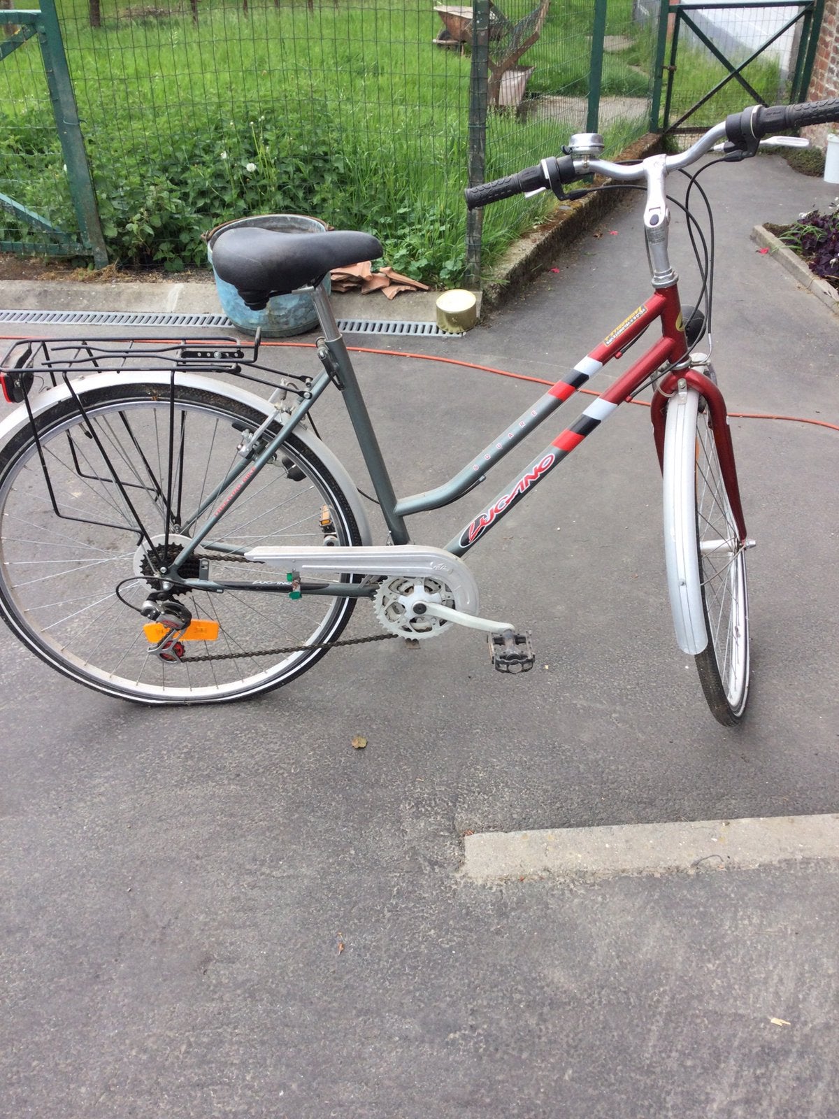 VÉLO FEMME, Comme neuf