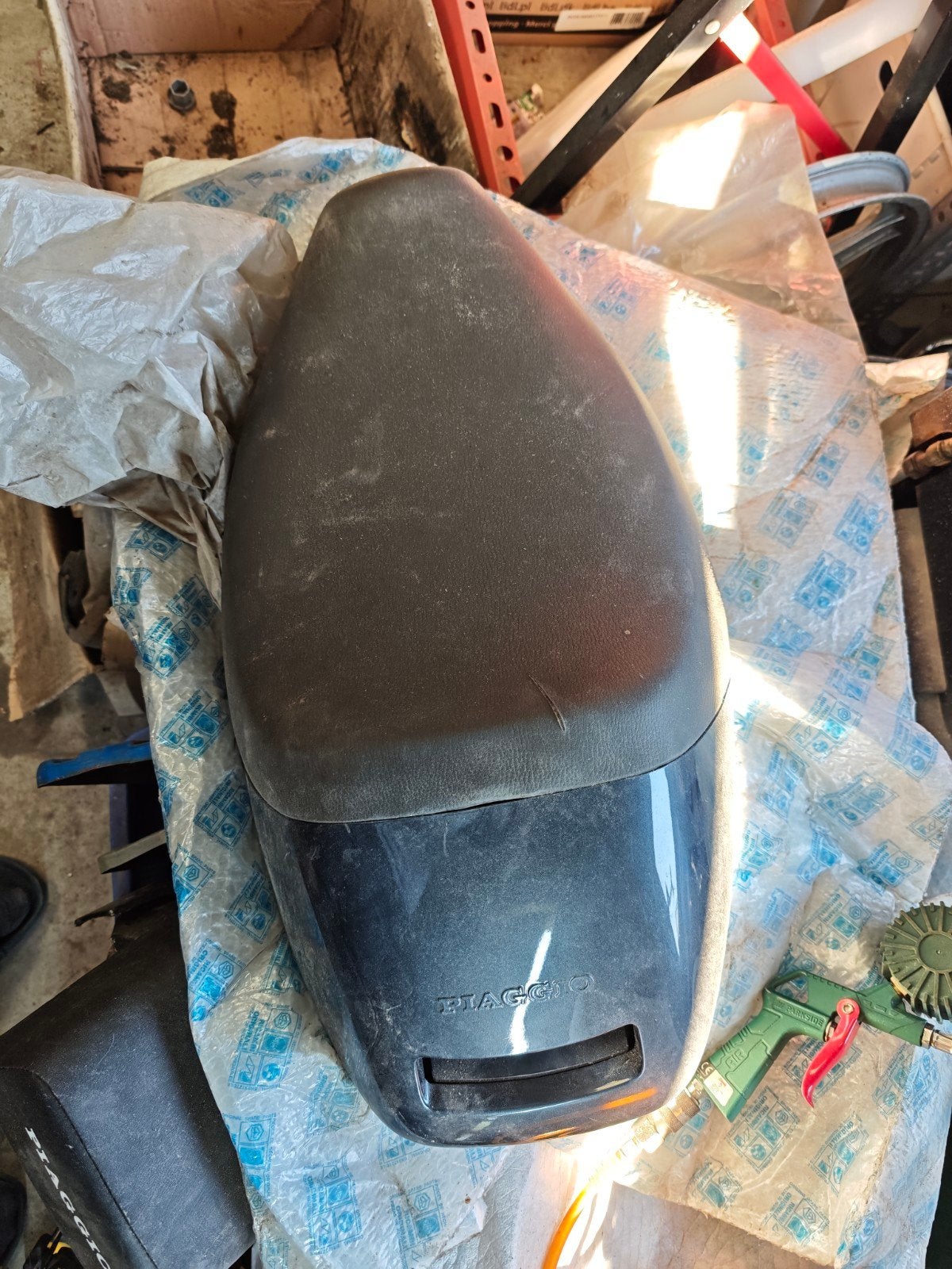 Piaggio skipper typhoon quartz sfera

Monozadel, Fietsen en Brommers, Brommeronderdelen | Scooters, Ophalen, Zadel, Piaggio