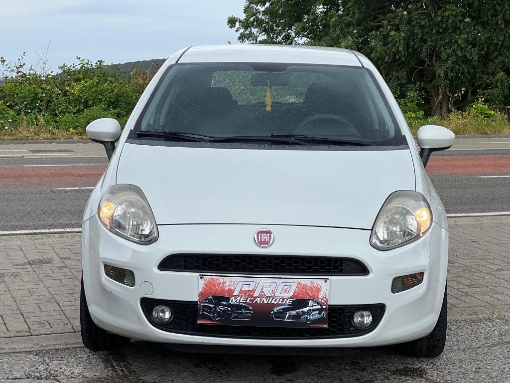 Fiat Punto 1.2i*Clim*Radio&Cd*Ve*Re*Vc*etc, Auto's, Fiat, Voorwielaandrijving, Testrit aan huis, Stof, 50 kW