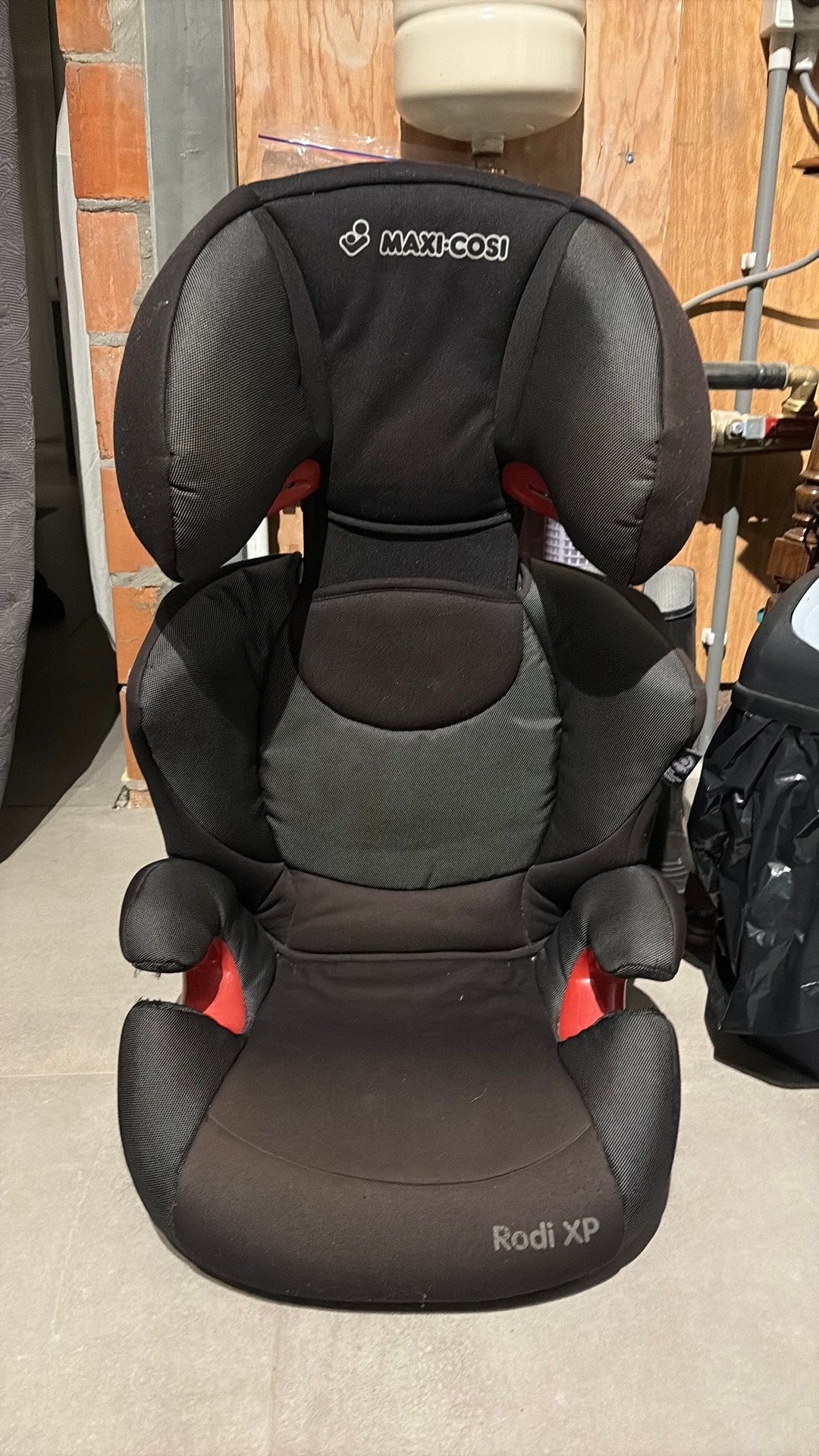 Maxi‑Cosi Rodi XP – veilige kinderzitje, goede staat, Enfants & Bébés, Ceinture de sécurité, Protection latérale, Enlèvement, Utilisé