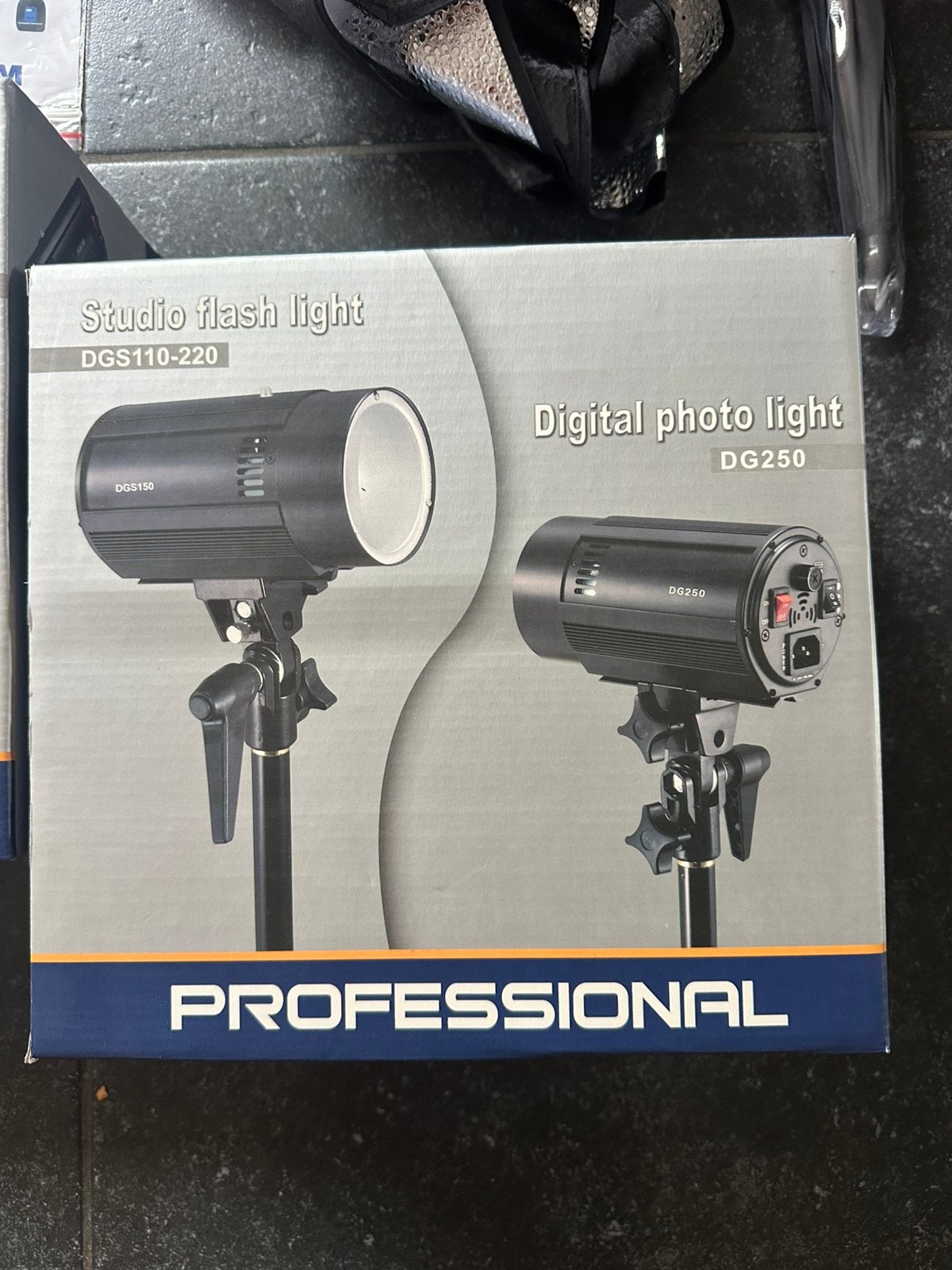 Studio flash light, Audio, Tv en Foto, Ophalen, Zo goed als nieuw