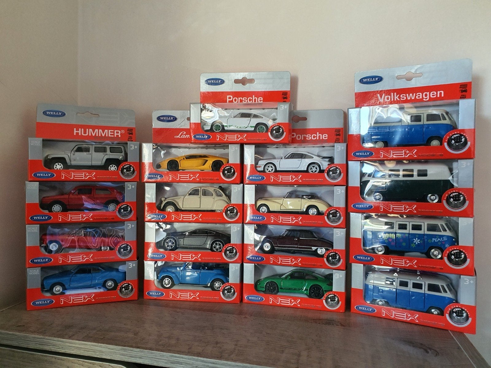 Collectie modelwagens 1.43, Enlèvement