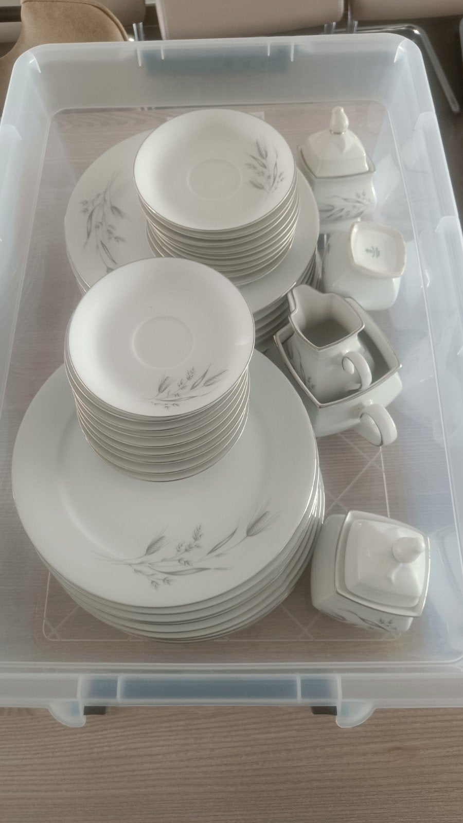 Servies, Ophalen
