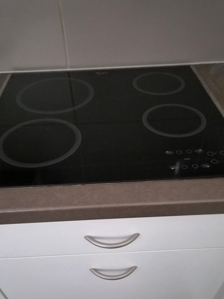 Keramische kookplaat, Elektronische apparatuur, Ophalen, Gebruikt, Keramisch, 4 kookzones