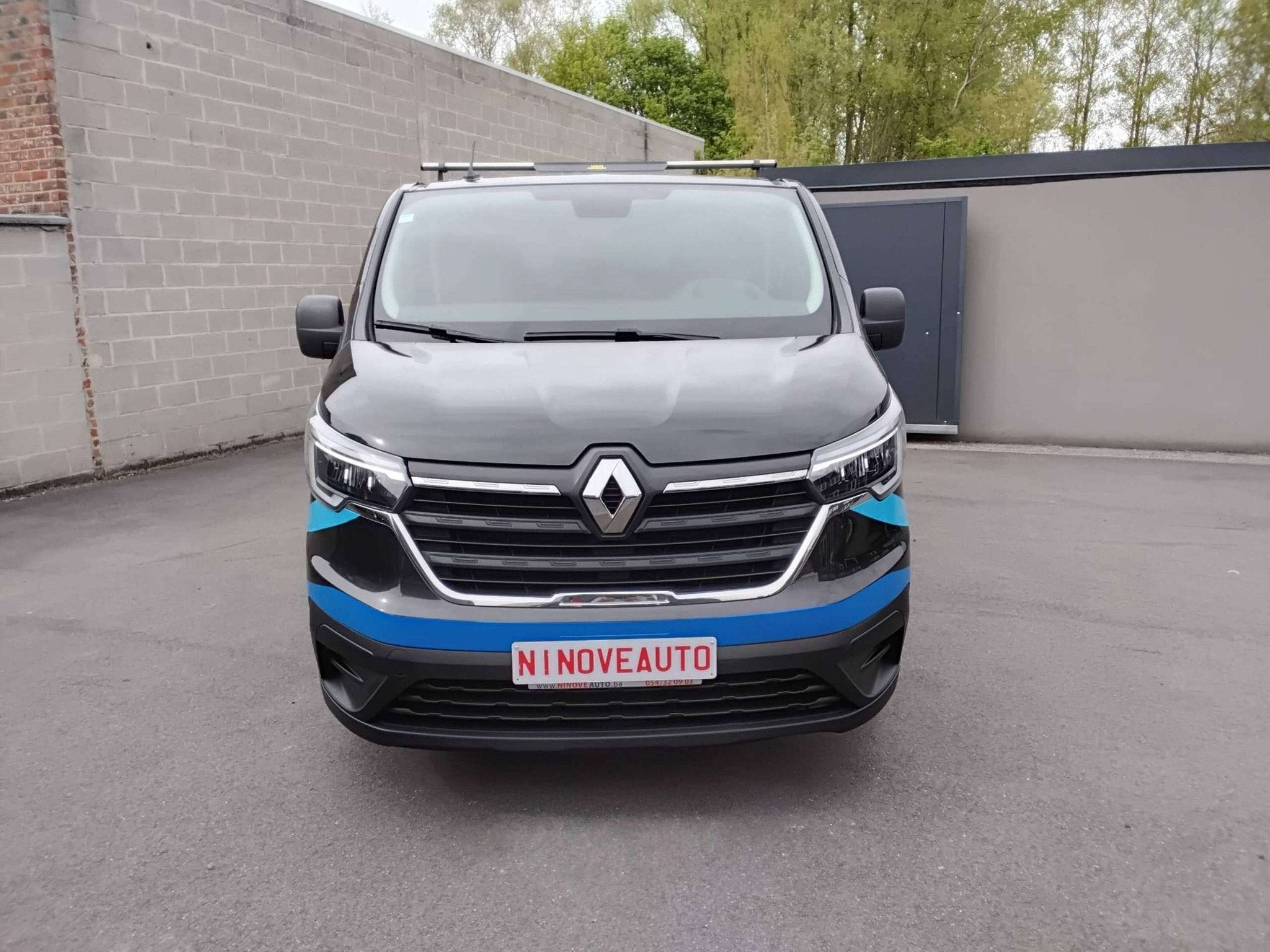 Renault Trafic L2 3PL TREKHAAK CARPLAY BLUET AIRCO CRUISE PA, Stof, Euro 6, Renault, Grijs