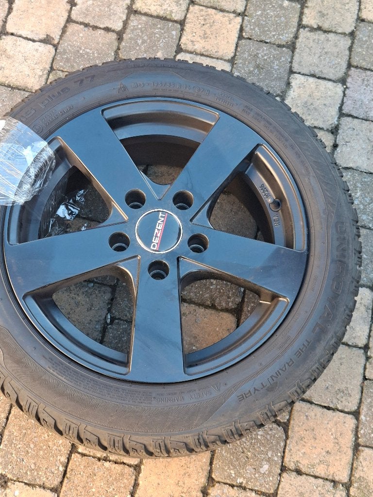 Winterbanden + velgen, Ophalen, Gebruikt, Velg(en), 16 inch