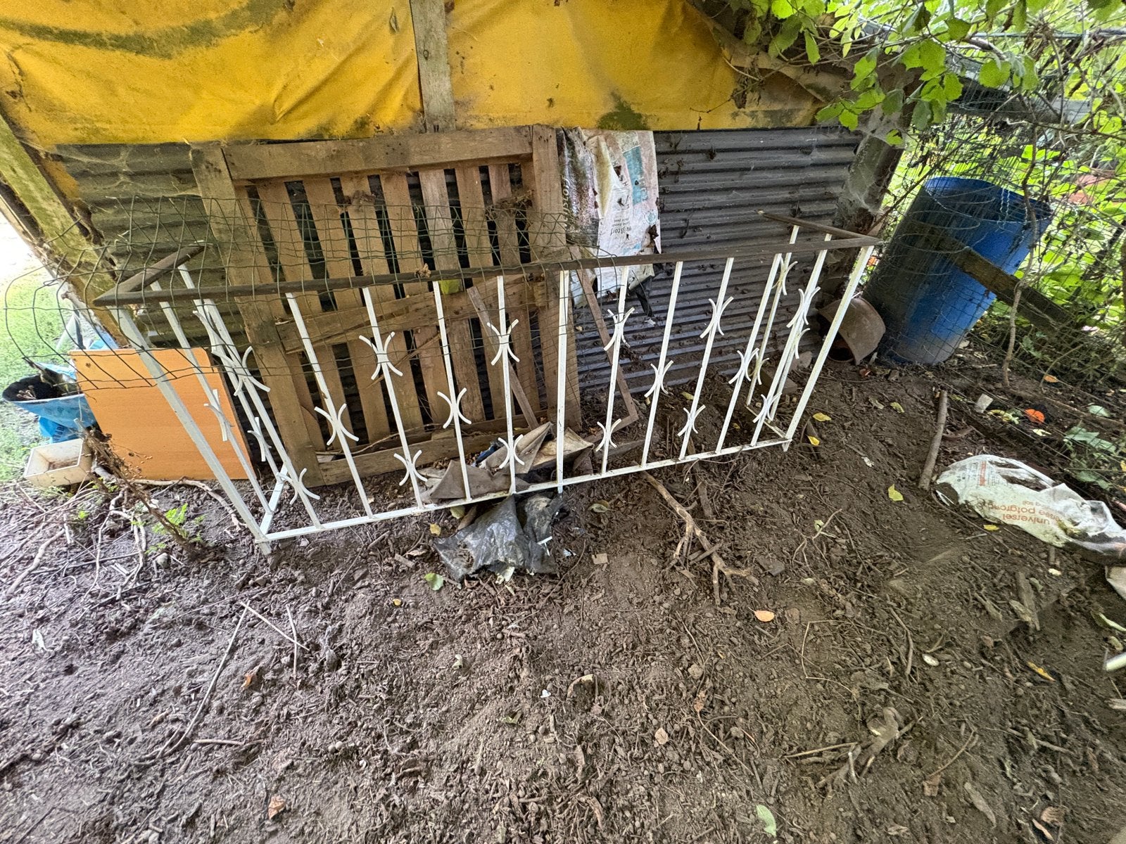 IJzeren balustrade, Ophalen, Zo goed als nieuw