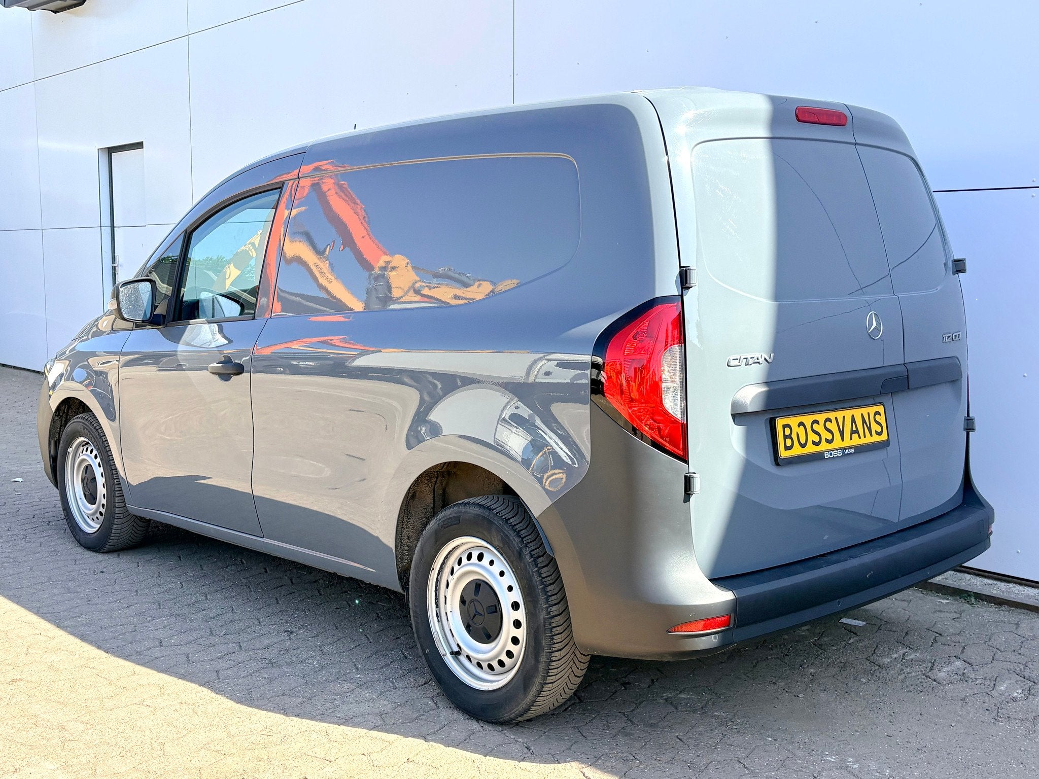 L1 Airco Bluetooth Parkeersensoren Achter, Auto's, Voorwielaandrijving, Gebruikt, Euro 6, 4 cilinders