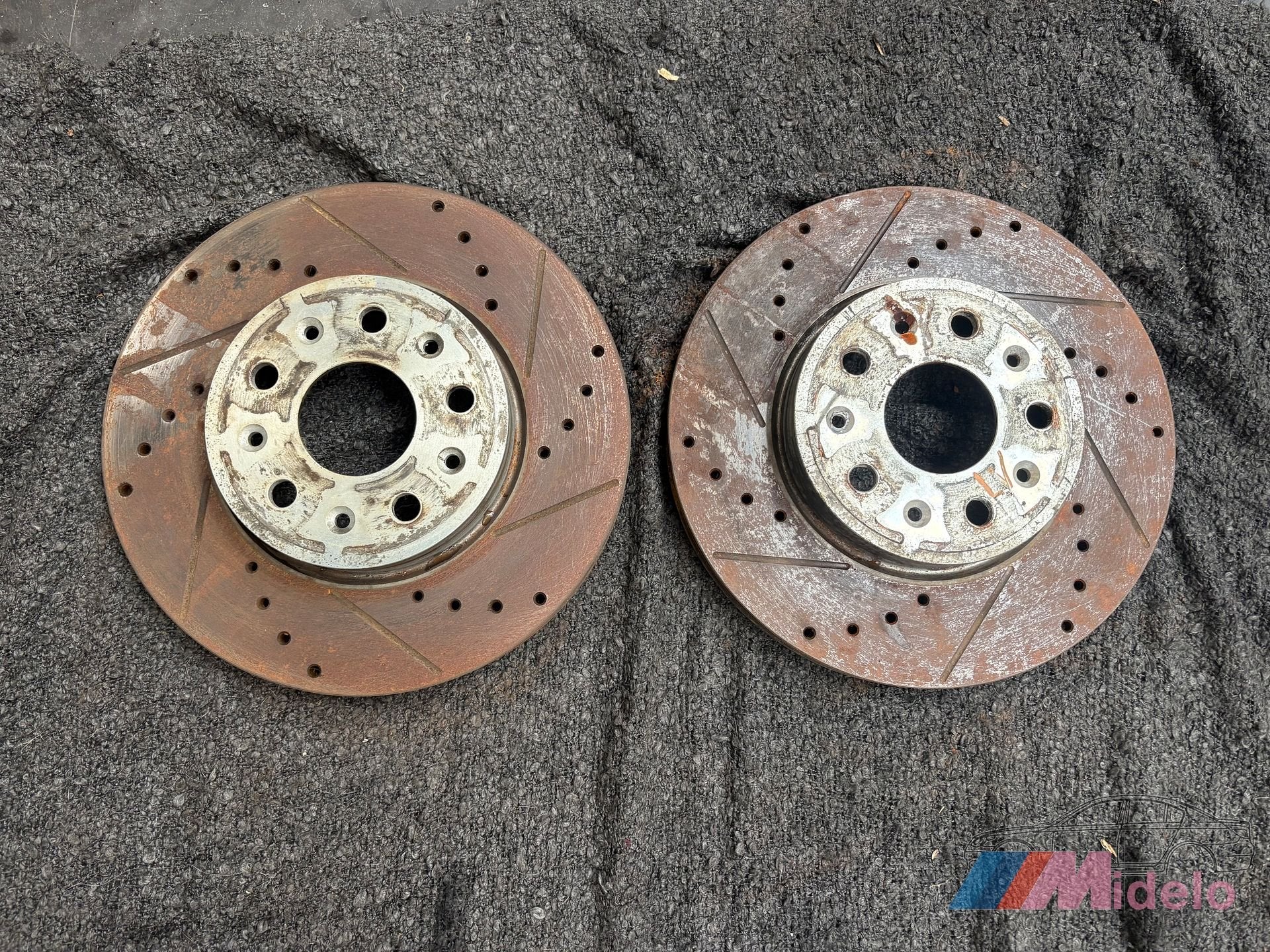 AUDI RS3 (8Y) REMSCHIJVEN LINKS & RECHTS VOOR, Autos : Pièces & Accessoires, -, Audi, Utilisé, -
