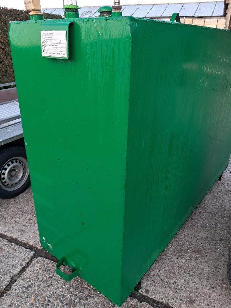 Mazouttank dubbelwandig 2500 liter in metaal, Ophalen