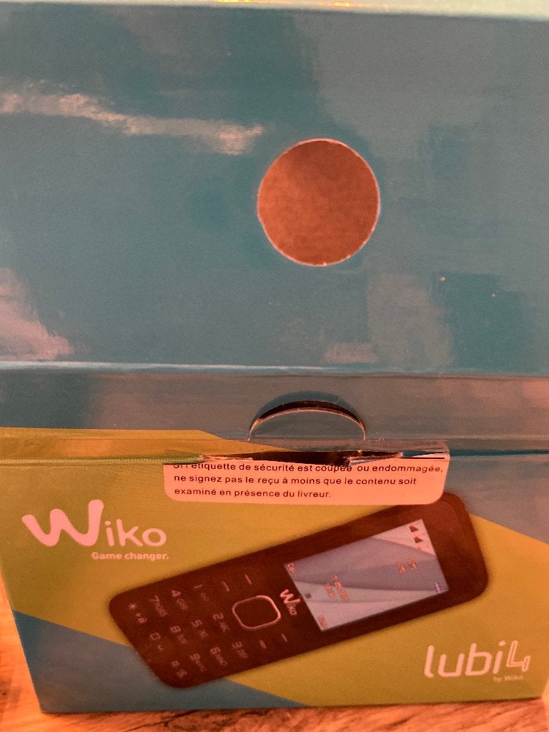 Wiki Lubi4 mobiele telefoon, Ophalen, Geen camera, Zo goed als nieuw, Klassiek of Candybar