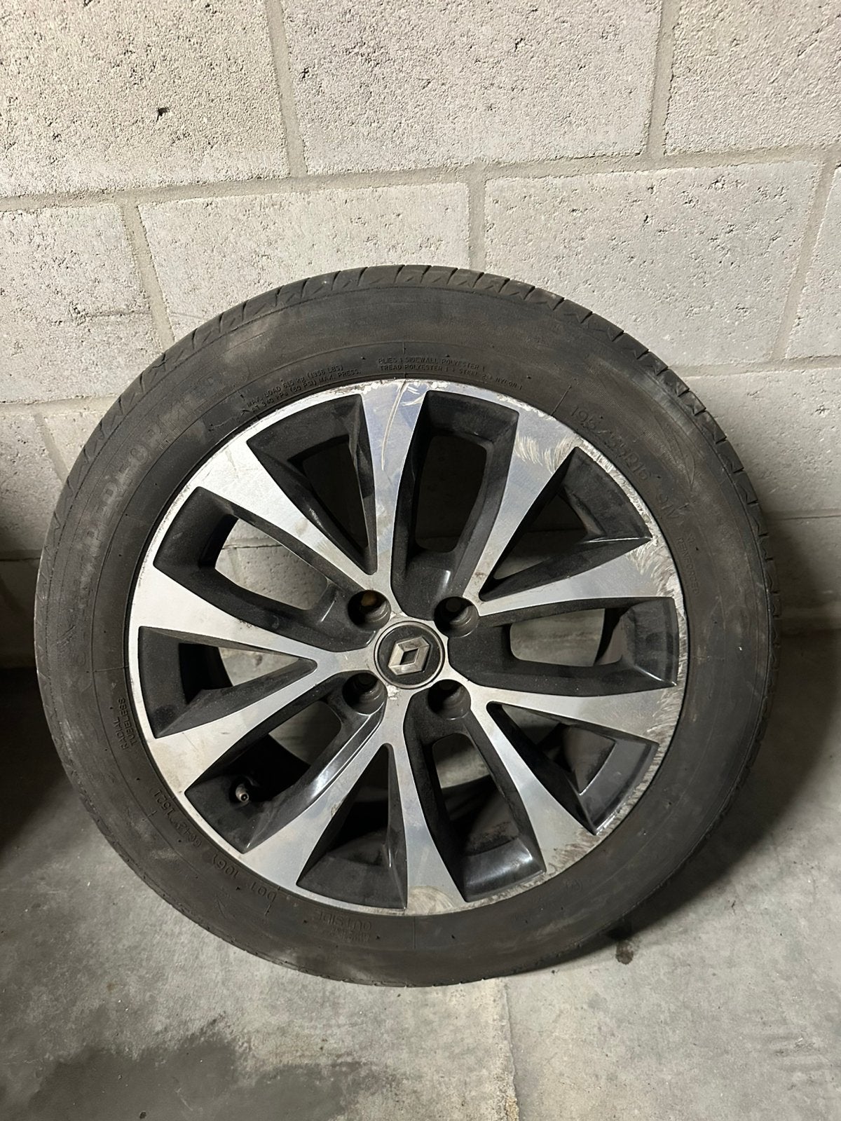 4 Clio 5-velgen met enkele klauwbanden 9/10, Auto-onderdelen, Banden en Velgen, Ophalen, Gebruikt, Velg(en), 16 inch