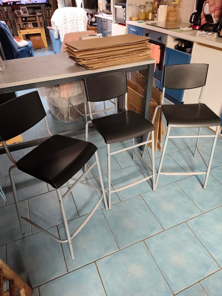 3 Chaises bar ou cuisine, Enlèvement