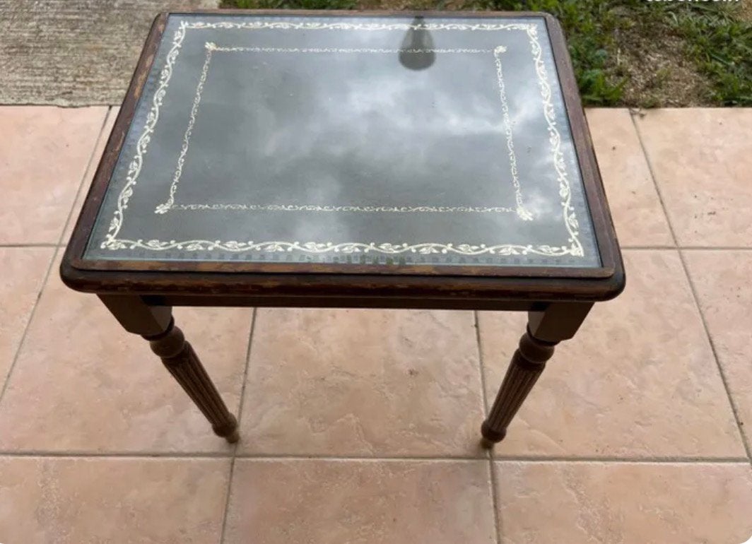 Vintage bijzettafel/woonkamertafel met leren marqueterie, Huis en Inrichting, Tafels | Bijzettafels, Ophalen, Zo goed als nieuw